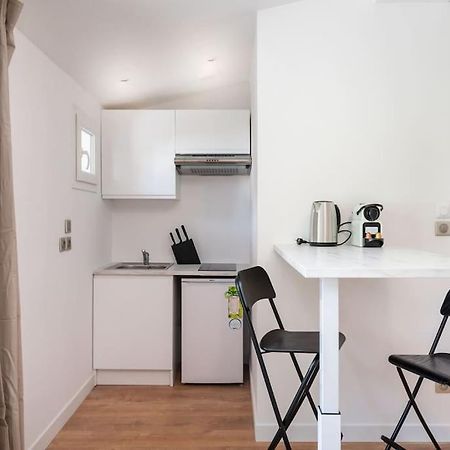 Lumignons Lyonnais - Doua Apartment Villeurbanne Ngoại thất bức ảnh