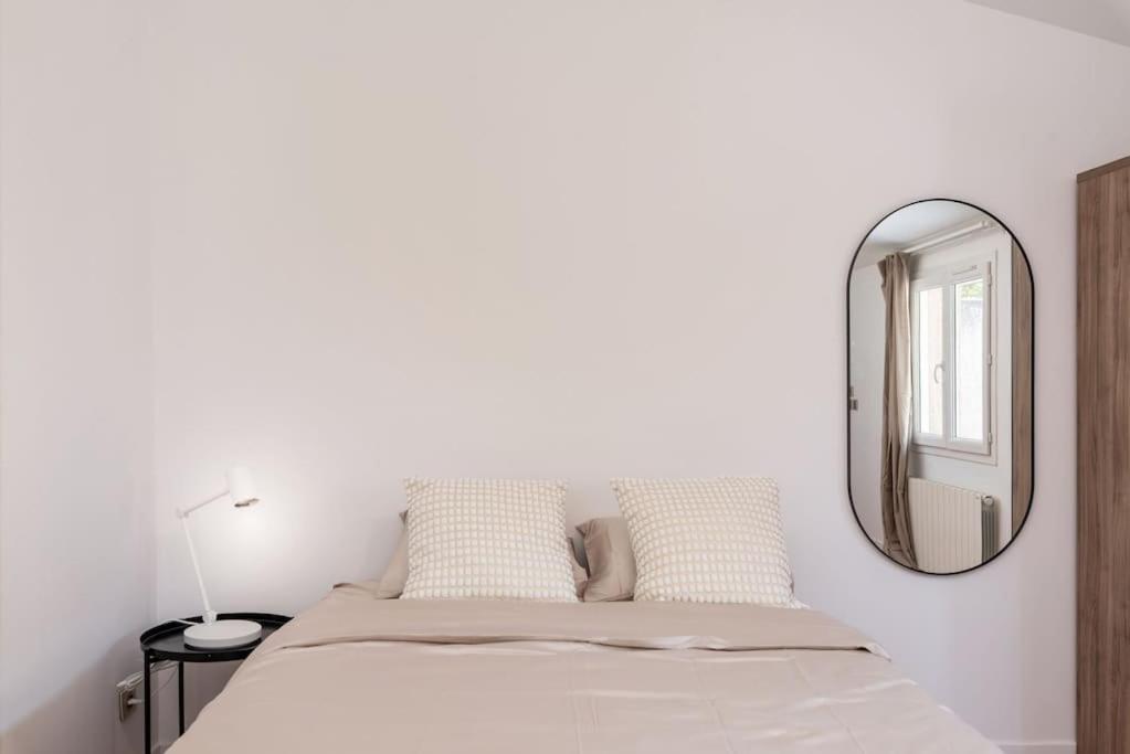 Lumignons Lyonnais - Doua Apartment Villeurbanne Ngoại thất bức ảnh